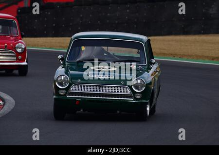 David Dickenson, Ford Lotus Cortina, Masters Pre-1966 Touring Cars, harking back to the days of the British Saloon Car Championship, a one hour option Stock Photo