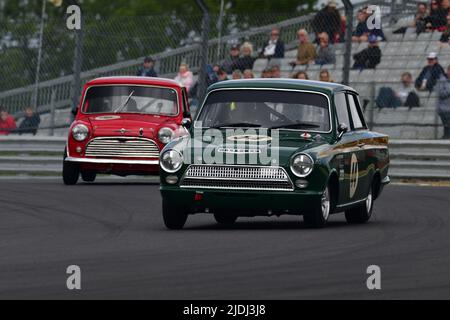 David Dickenson, Ford Lotus Cortina, Masters Pre-1966 Touring Cars, harking back to the days of the British Saloon Car Championship, a one hour option Stock Photo