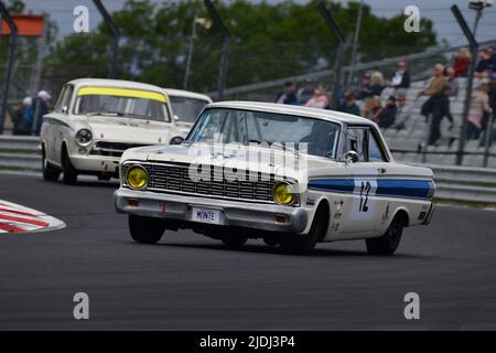 Dan Williamson, Ford Falcon Sprint, Masters Pre-1966 Touring Cars, harking back to the days of the British Saloon Car Championship, a one hour optiona Stock Photo