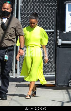 Thandie Newton outside the Jimmy Kimmel Live! studios in Los Angeles, California Featuring: Thandiwe Newton Where: Los Angeles, California, United States When: 26 Aug 2021 Credit: Guillermo Proano/WENN Stock Photo