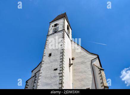 Kefermarkt, Kirche, Wallfahrtskirche, Gotik, gotisch, Joch, Schiff, Langhaus, Turm, Kirchturm, Fenster, Kirchenfenster, Hallenkirche, Architektur, Det Stock Photo