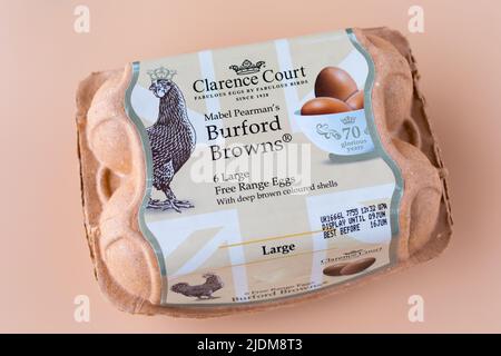 Box/carton of Clarence Court Burford Browns large free range eggs Stock Photo