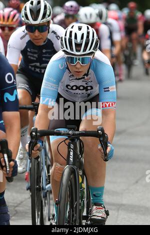 Rider Team Coop - Hitec Products during the Women's Grand Prix of ...