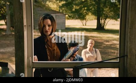 ABANDONED, Kate Arrington, 2022. © Vertical Entertainment /Courtesy