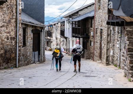Spain, El Acebo, Castilla y Leon. Street Scene on the Camino de Santiago. Stock Photo