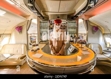 Stewardess, Purser, Flugbegleiterin, Bar, Business Class, First Class, Airbus A380, Emirates Airline, 22.06.2005. ILA Internationale Luft- und Raumfah Stock Photo