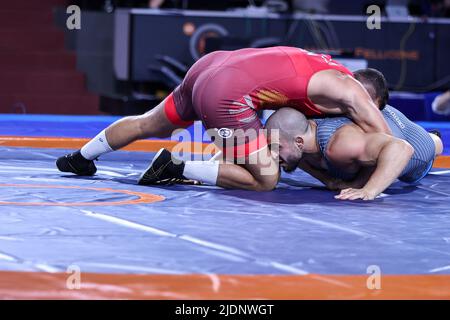 Rome, Italy. 22nd June, 2022. David Losonczi (HUN) vs Nikoloz Kakhelashvili (ITA) GR 97kg during 2022 Ranking Series (day1), Wrestling in Rome, Italy, June 22 2022 Credit: Independent Photo Agency/Alamy Live News Stock Photo