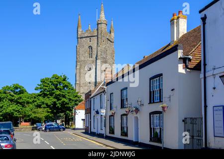 Lydd High Street and All Saints Church, Kent, UK Stock Photo