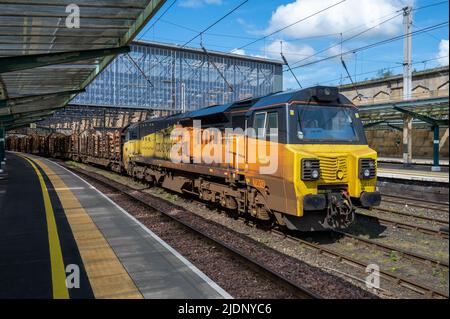 Colas Class 70, 70812 6j37 Carlisle to Chirk loaded logs at Carlisle. 19th April 2022. Stock Photo