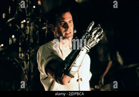 Evil dead 3 army of darkness hi-res stock photography and images - Alamy