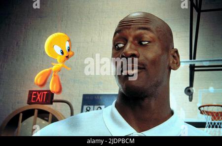 TWEETY,JORDAN, SPACE JAM, 1996 Stock Photo