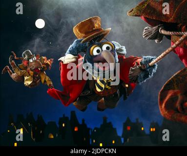 RIZZO,GONZO, THE MUPPET CHRISTMAS CAROL, 1992 Stock Photo