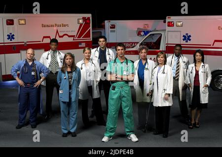 MCCRANE,ATKINS,TIERNEY,STRINGFIELD,VISNJIC,WYLE,KINGSTON,INNES,PHIFER,MING-NA, ER : SEASON 8, 2001 Stock Photo