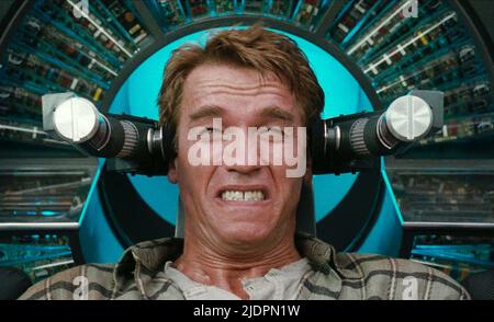 ARNOLD SCHWARZENEGGER, TOTAL RECALL, 1990 Stock Photo