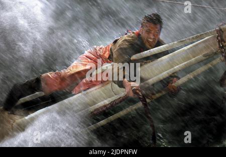 GEORGE CLOONEY, THE PERFECT STORM, 2000 Stock Photo