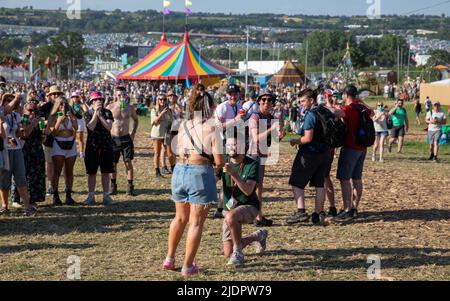 Glastonbury Festival 2022. Wednesday First Day 22 June 2022. Credit: Alamy Live News/Charlie Raven Stock Photo