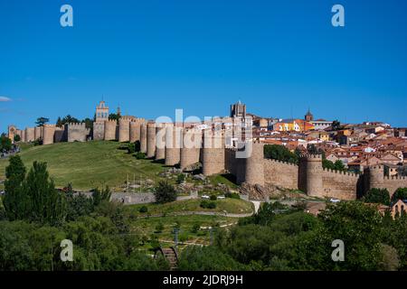 Ávila city walls, Spain. North wall and old town. Dating from 1090 but mostly rebuilt in the 12th century. View from Hotel Cuartro Postes. Stock Photo