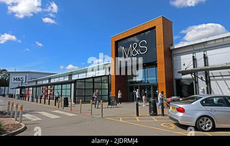 Marks and Spencer Out of town store, Gemini, Europa Blvd, Westbrook, Warrington, Cheshire, England, UK, WA5 7WG Stock Photo