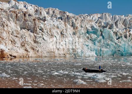 King's Glacier in King's Fjord, western Spitsbergen, Svalbard. Stock Photo