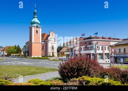 Kostel Sv Jakuba V t ho N m st TGM M sto erven Kostelec esk kostel-sv-jakuba-v-t-ho-n-m-st-tgm-m-sto-erven-kostelec-esk