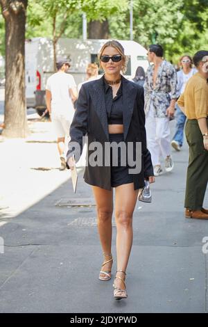 MILAN, Italy: 18 September 2019: Veronica Ferraro Street Style Outfit  Before Alberta Ferretti Fashion Show During Milan Fashion Week Spring /  Summer Stock Photo, Picture and Royalty Free Image. Image 132251360.