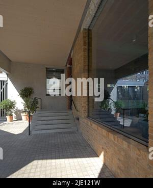 New main entrance. 16 Chart Street Engineers Office, London, United ...