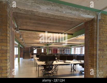 Empty work floor. 16 Chart Street Engineers Office, London, United Kingdom. Architect: Ian Chalk Architects , 2022. Stock Photo