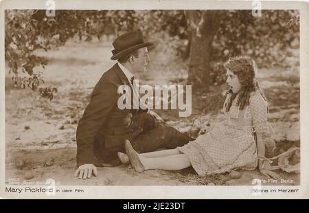 Portrait of Mary Pickford in Pollyanna (1920) - Hollywood silent movie actress Stock Photo