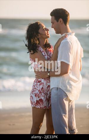 OONA CHAPLIN, JACK HUSTON, THE LONGEST RIDE, 2015 Stock Photo