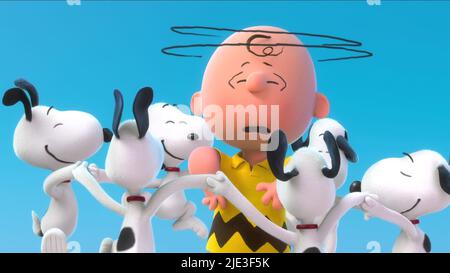SNOOPY,BROWN, SNOOPY AND CHARLIE BROWN: THE PEANUTS MOVIE, 2015 Stock Photo  - Alamy