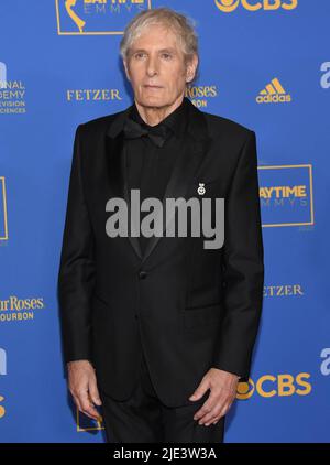 Los Angeles, USA. 24th June, 2022. Michael Bolton arrives at the 49th Annual Daytime Emmy Awards held at the Pasadena Convention Center in Pasadena, CA on Friday, ?June 24, 2022. (Photo By Sthanlee B. Mirador/Sipa USA) Credit: Sipa USA/Alamy Live News Stock Photo