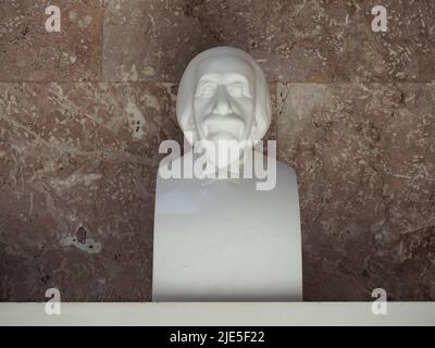 DONAUSTAUF, GERMANY - CIRCA JUNE 2022: Bust of physicist Albert Einstein at Walhalla temple by sculptor Uhlig circa 1990 Stock Photo