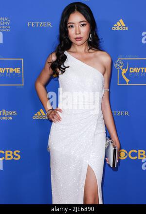 Pasadena, United States. 24th June, 2022. PASADENA, LOS ANGELES, CALIFORNIA, USA - JUNE 24: Kelsey Wang arrives at the 49th Daytime Emmy Awards held at the Pasadena Convention Center on June 24, 2022 in Pasadena, Los Angeles, California, United States. (Photo by Xavier Collin/Image Press Agency) Credit: Image Press Agency/Alamy Live News Stock Photo