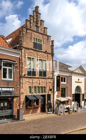 The ‘Steenen Coopmanshuys’, a 16th century merchant's house and the oldest brick house in Edam, now Edam's Museum, Edam, North Holland, Netherlands. Stock Photo