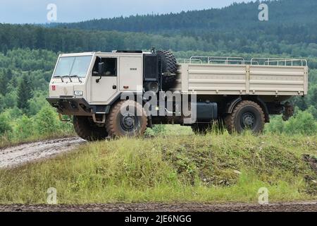 Strasice, Czech Republic. 25th June, 2022. Day of Czech military ground forces Bahna 2022 in former military area Brdy near Strasice, Czech Republic, June 25, 2022. Credit: Miroslav Chaloupka/CTK Photo/Alamy Live News Stock Photo
