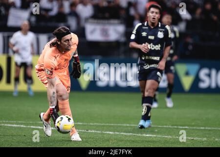 Sao Paulo, Brazil. 25th June, 2022. SP - Sao Paulo - 06/25/2022 - BRAZILIAN A 2022, CORINTHIANS X SANTOS - Cassio goalkeeper of Corinthians during a match against Santos at the Arena Corinthians stadium for the Brazilian championship A 2022. Photo: Ettore Chiereguini/AGIF/Sipa USA Credit: Sipa USA/Alamy Live News Stock Photo