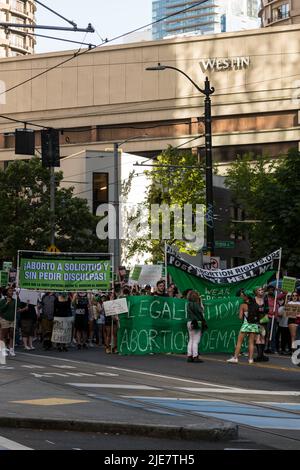 Seattle, USA. 25th Jun, 2022. Pro Choice protest in downtown after the Scotus ruling. Stock Photo