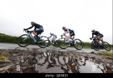 Men's Elite riders in the lead pack during the 2022 British National Road Championships road race, beginning at Castle Douglas. Picture date: Sunday June 26, 2022. Stock Photo