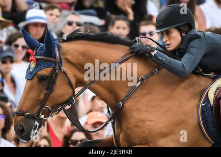 Jessica SPRINGSTEEN of United States riding Naomi van het Keizershof ...