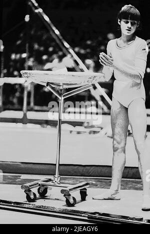 Nadia Comanici (ROM) cometing at the 1976 American Cup Stock Photo