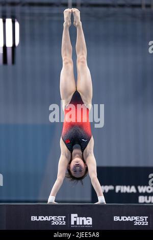 Budapest, Hungary. 26th June, 2022. Chen Yuxi of China competes during the Women's 10m Platform semifinal of Diving at the 19th FINA World Championships in Budapest, Hungary, June 26, 2022. Credit: Attila Volgyi/Xinhua/Alamy Live News Stock Photo