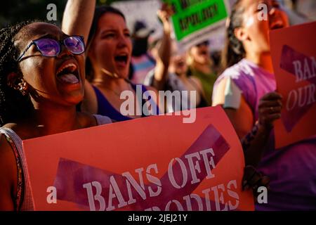 Philadelphia, USA. 24th June, 2022. Demonstrators hold signs condeming the recent SCOTUS ruling that overturned Roe v. Wade in Philadelphia, PA on June 24, 2022. (Photo by Sukhmani Kaur/Sipa USA) Credit: Sipa USA/Alamy Live News Stock Photo