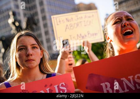 Philadelphia, USA. 24th June, 2022. Demonstrators hold signs condeming the recent SCOTUS ruling that overturned Roe v. Wade in Philadelphia, PA on June 24, 2022. (Photo by Sukhmani Kaur/Sipa USA) Credit: Sipa USA/Alamy Live News Stock Photo