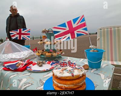 A Platinum Jubilee tea party in a beach hut in Hove, Brighton Stock Photo