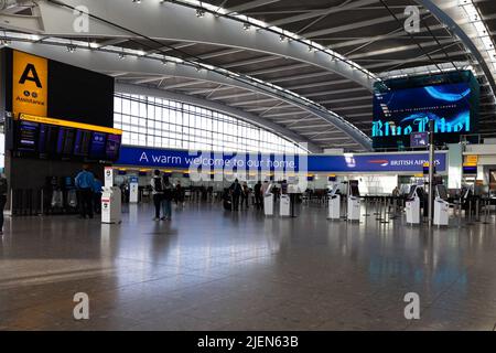 London, UK. 26th June, 2022. A general view of Terminal 5 of London's Heathrow Airport. Hundreds of the flag carrier's ground staff have voted to strike next month over a 10% pay cut imposed during the coronavirus pandemic. (Credit Image: © Tejas Sandhu/SOPA Images via ZUMA Press Wire) Stock Photo