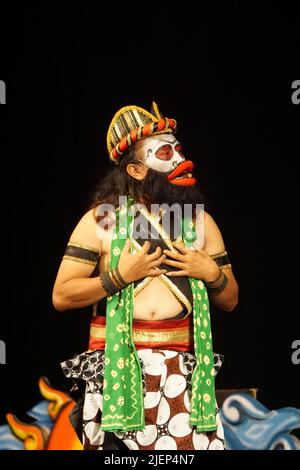 Performing Kresnayana Kawedhar story. Kresnayana Kawedhar means The Story of Kresna Stock Photo