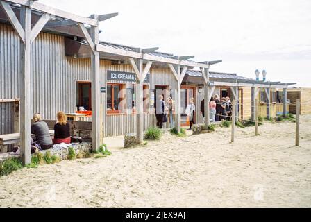 Takeaway cafe at West Wittering beach, West Sussex, England, United Kingdom. Stock Photo