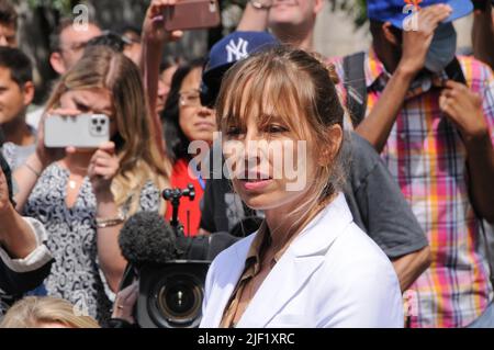 Annie Farmer speaks after the sentencing of Ghislaine Maxwell infront