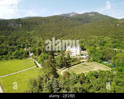 Massandra Palace of Emperor Alexander III is located in the Upper Massandra on the southern coast of Crimea. Summer green park museum. Renaissance Stock Photo