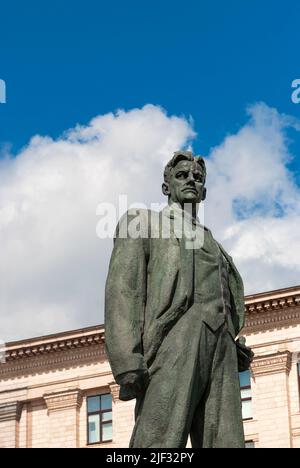 Moscow. Russia. Monument to the poet Vladimir Mayakovsky on the background of the Beijing Hotel. Fragment Stock Photo